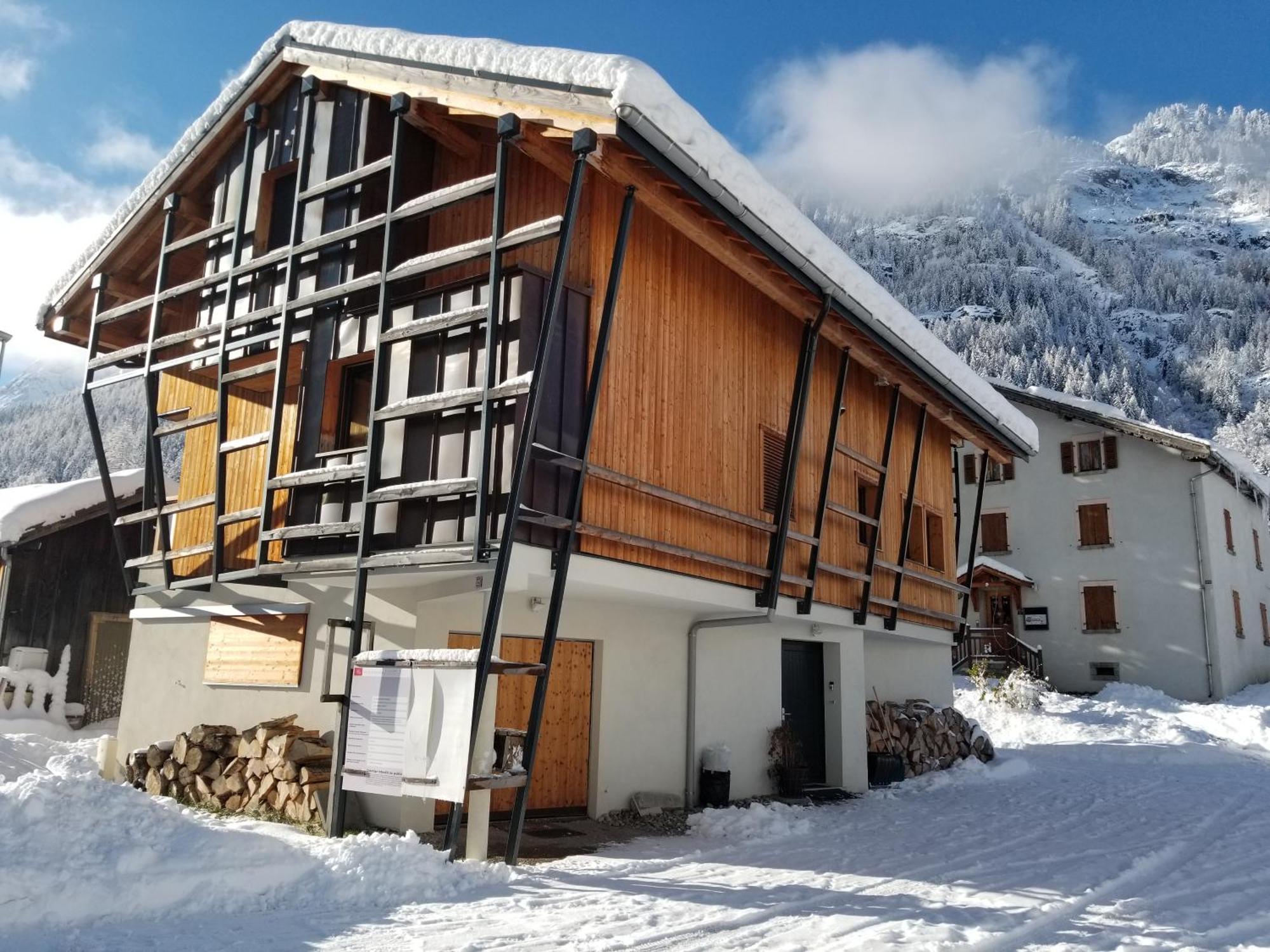 Walser A 13 Kms Chamonix France Apartment