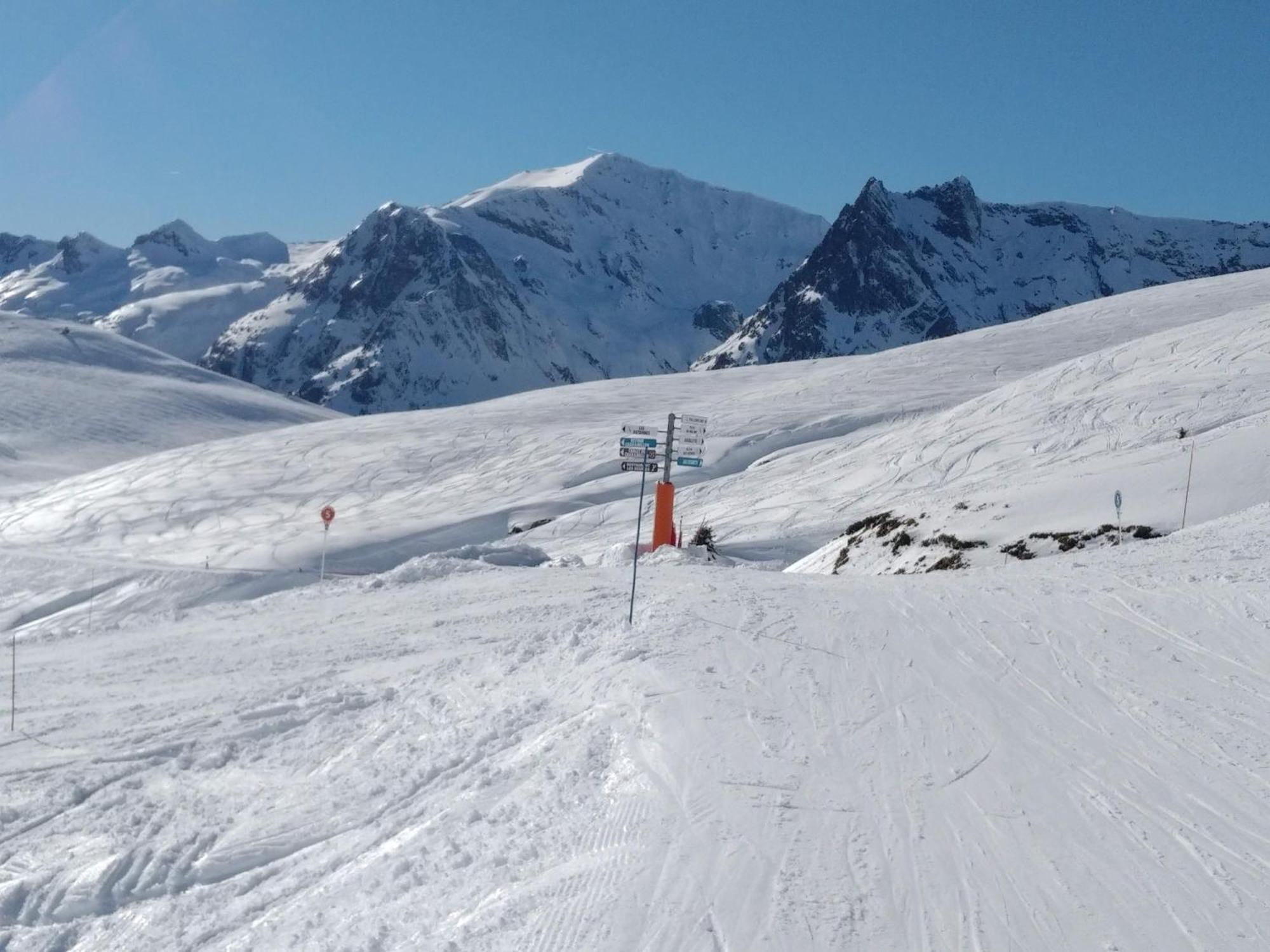 Walser A 13 Kms Chamonix France Apartment Vallorcine